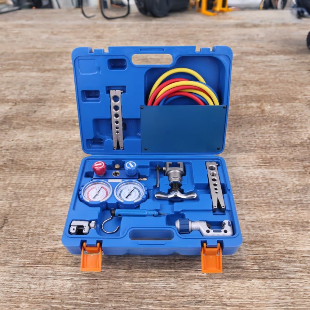 電動工具プロ用冷凍機器修理キット（マニホールドゲージセット付 - Power Tools Kit Set のレビューと価格